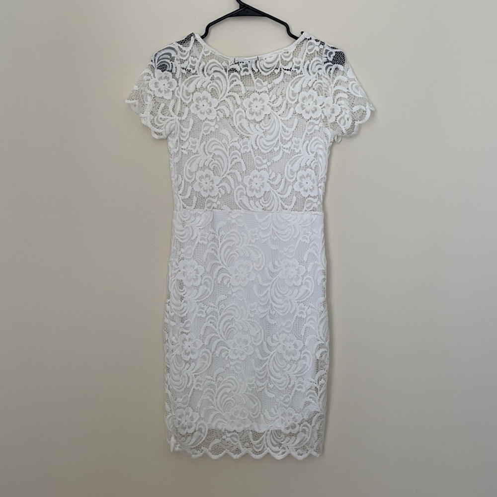 White Lace Scallop Hem Dress - Picture 10 of 10